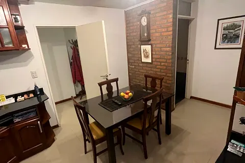 Fotografía 2 de Departamento frente a Plaza Roca