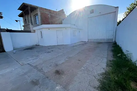 Fotografía 4 de Galpón de 300 m² cubiertos con oficina