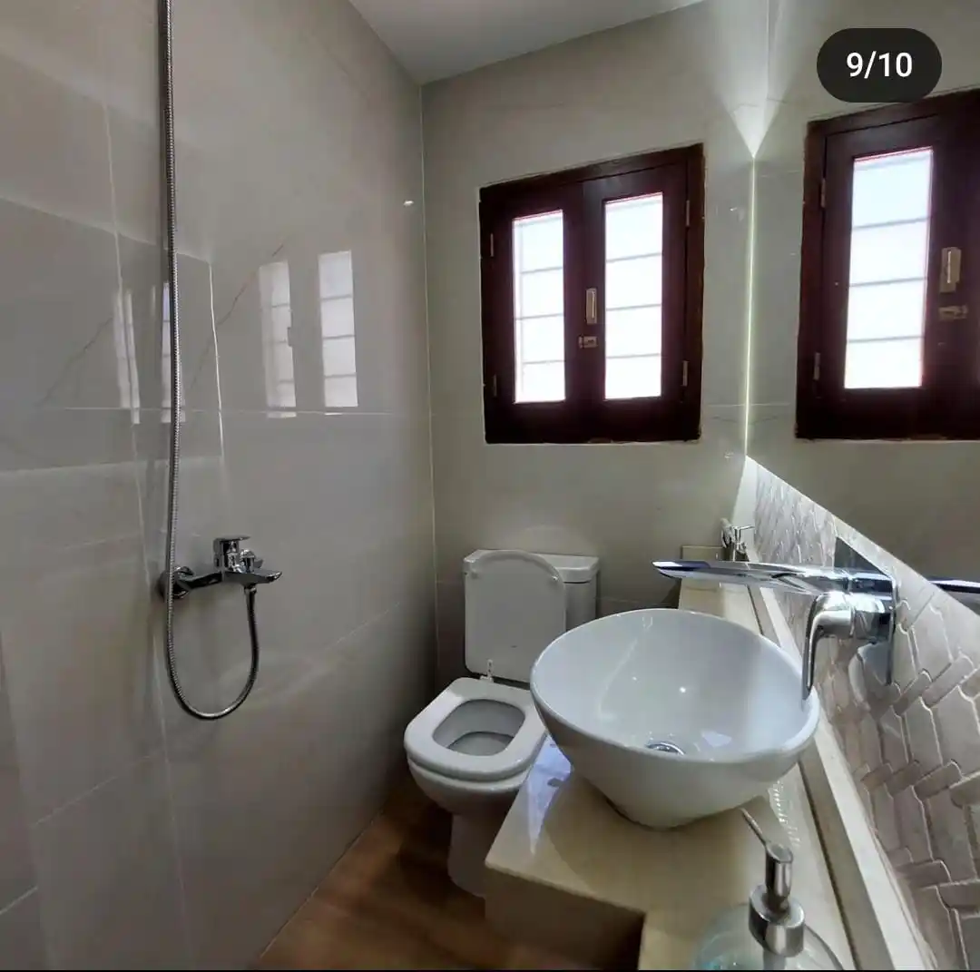 WhatsApp Image 2025-08-27 at 08.58.19