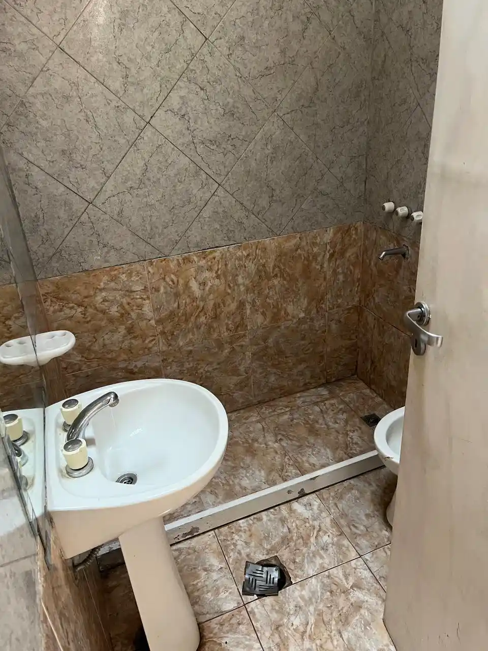 WhatsApp Image 2025-09-16 at 13.06.01