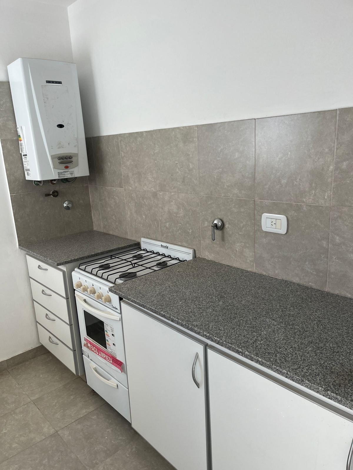 WhatsApp Image 2025-12-17 at 11.15.54 (1)