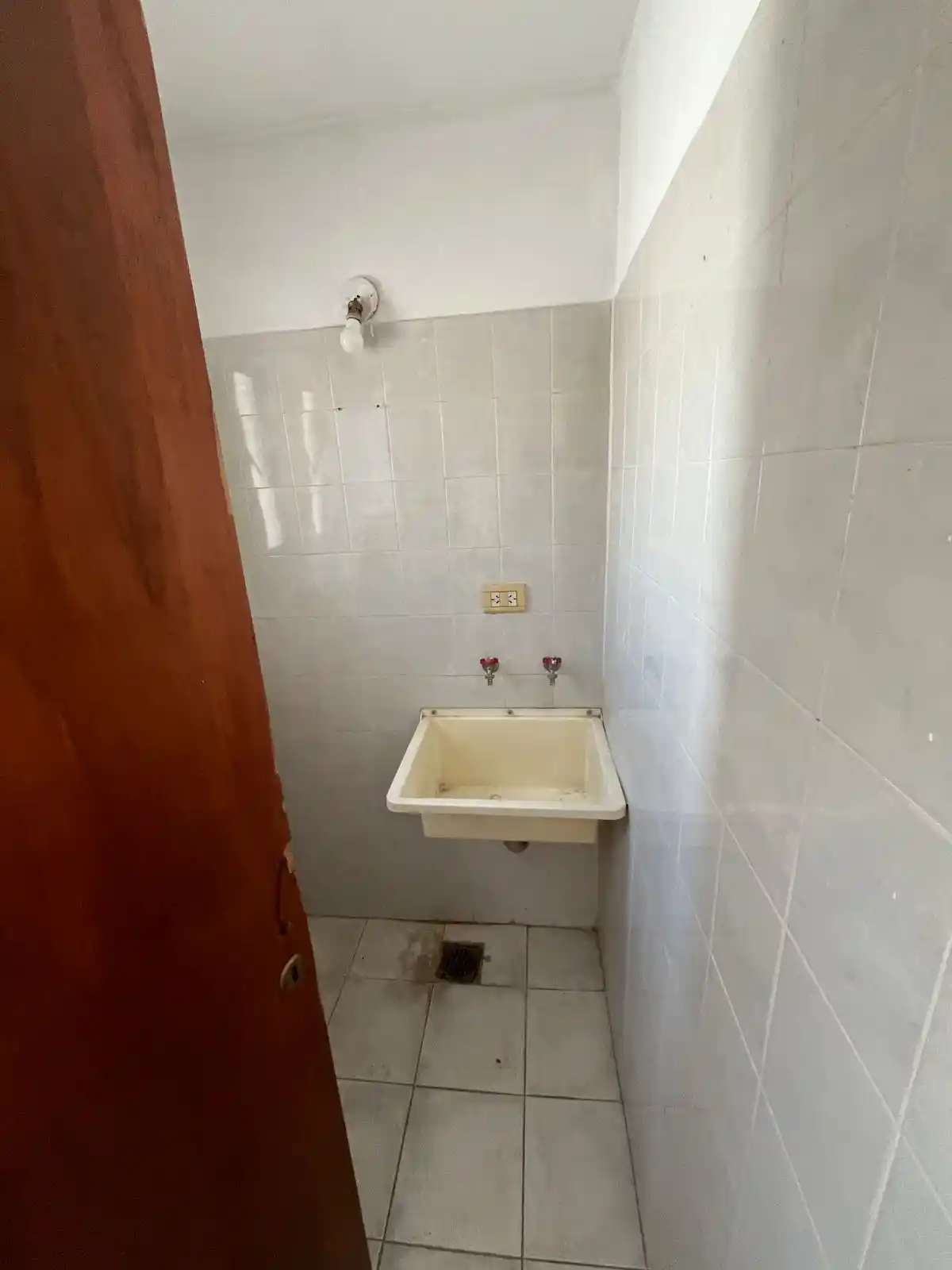 WhatsApp Image 2026-01-14 at 11.42.21 (1)